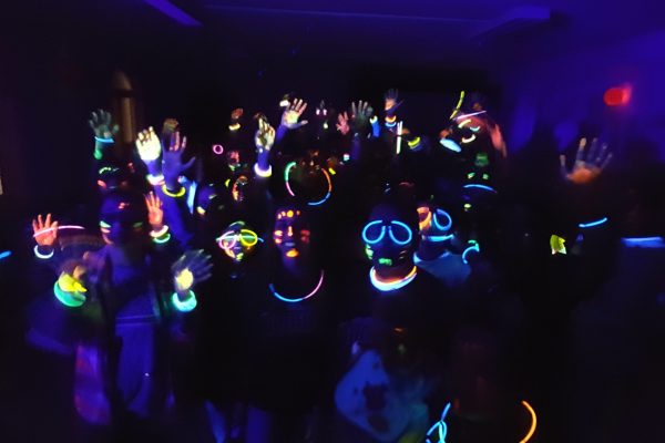 glow-games